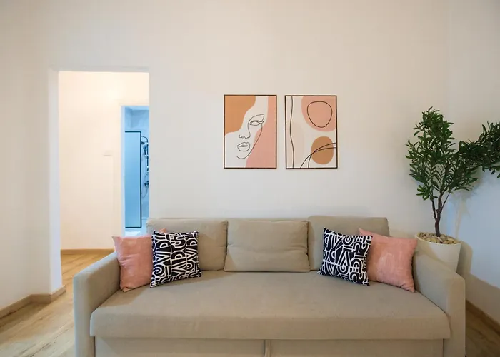 2 Bedroom Apartement In The Center Of